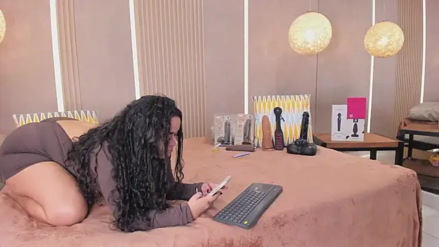 sabrina_shark_ webcam