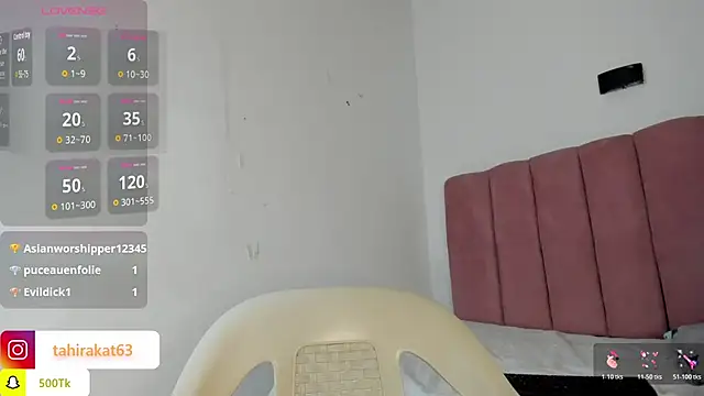 Tahira_21_ webcam
