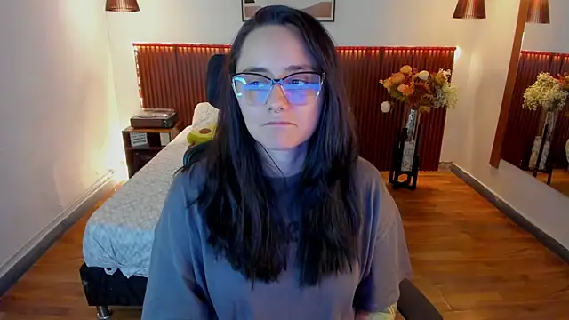 KatherineBond webcam