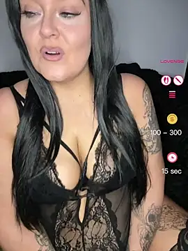 Miss_CurvesXXX webcam