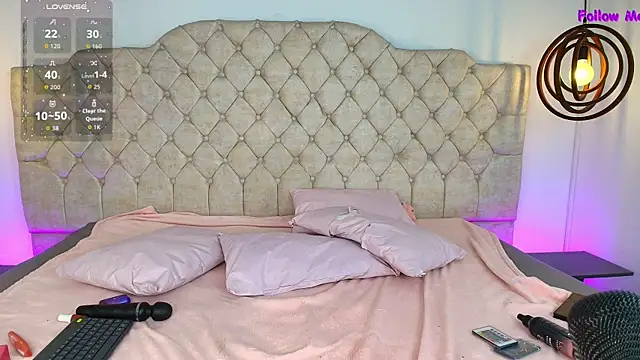 Violette_Noir webcam