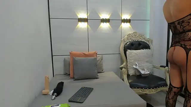 Daphne_Leia webcam
