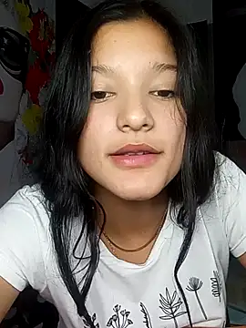 Webcam Model (Sweet_Innocence_)  is live.Free join now!