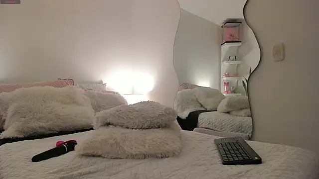 kristel_s webcam