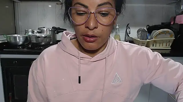 kateleyagrey webcam