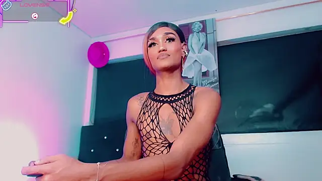 Kendall_hornyy webcam