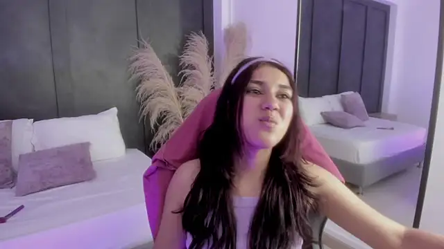 cristin_collins webcam