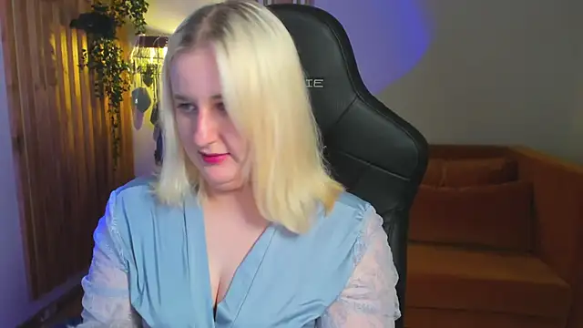 LioraArdyn webcam