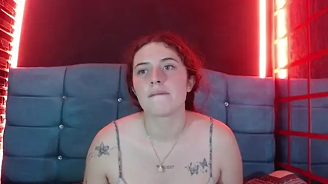 Cherry_Boom18 webcam