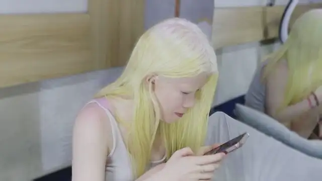 Elif_blond webcam