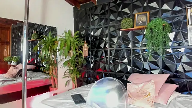 elliot_colton webcam