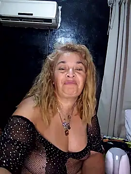 momismilf544 webcam