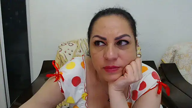 MissElla webcam