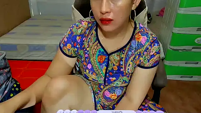 Filipina_Desire webcam
