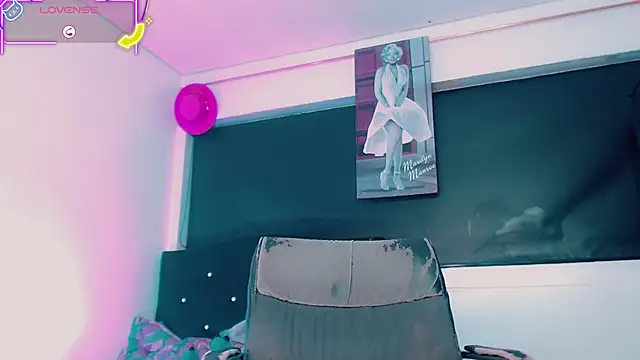Kendall_hornyy webcam