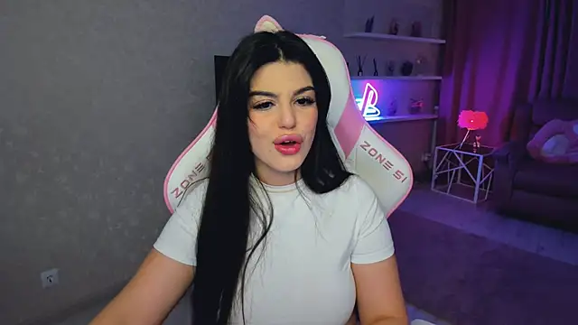AlluringAriel webcam