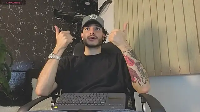 Rafael_Mendezz webcam