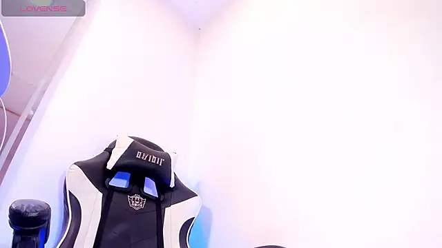 passion_black webcam