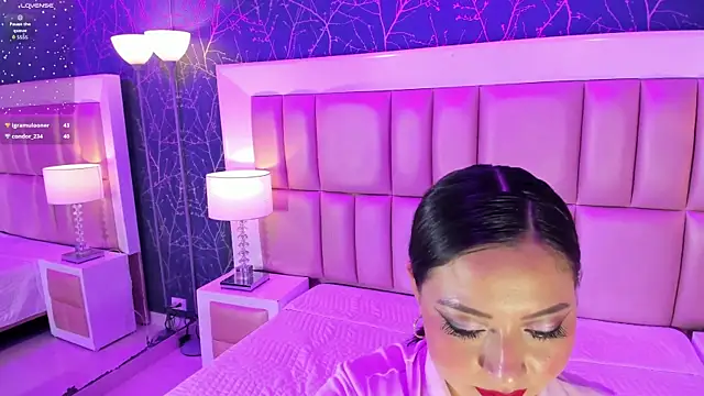 KataleyaBlazze webcam