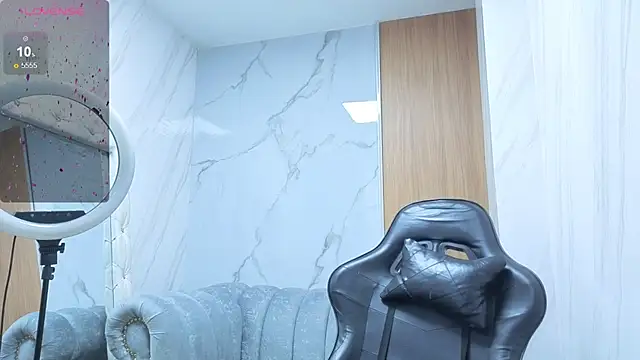 Lola_roses_tf webcam