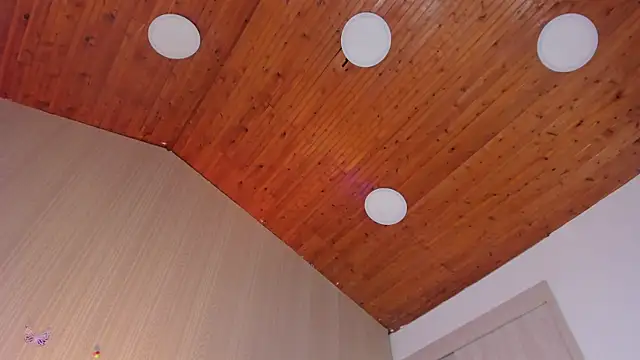 Sofi_Blossom webcam
