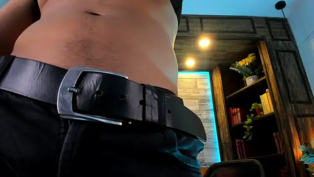 Donovan_Desmond webcam