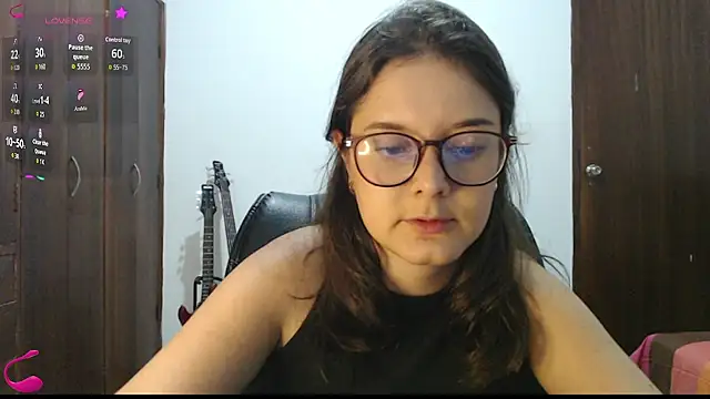MadieeLorez webcam