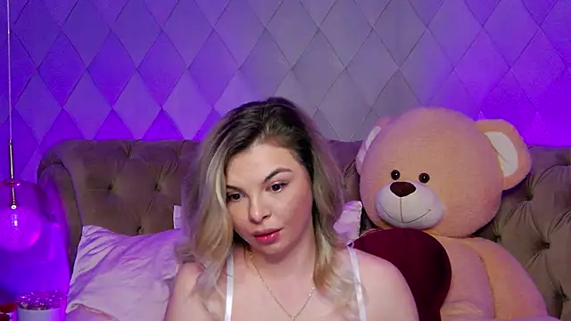 KimmBliss webcam
