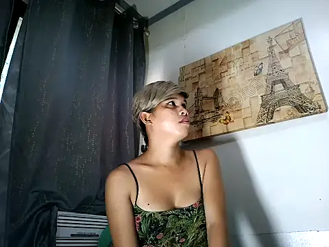 Angelalove25 webcam