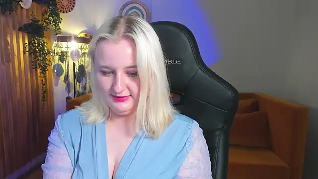 LioraArdyn webcam