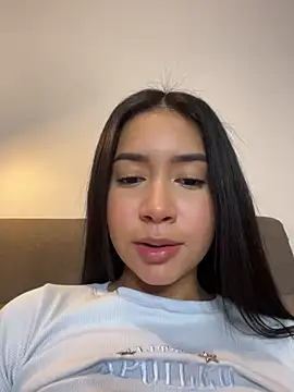 Soe_Love webcam