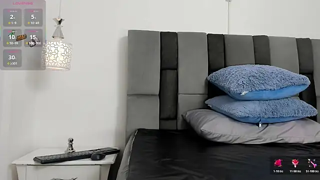 light_eyes_ webcam