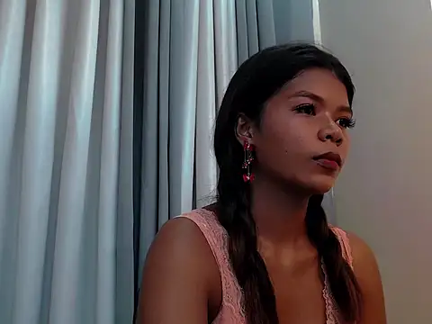charlene_pretty webcam