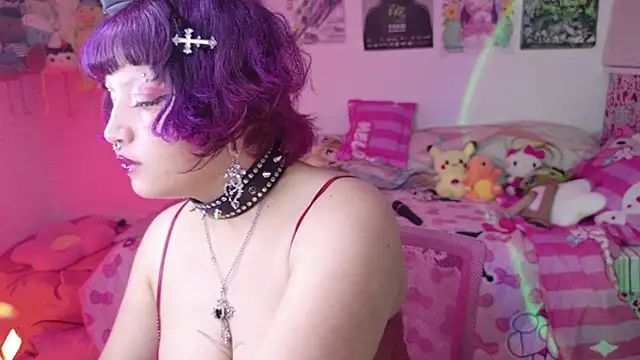 Noisy_doll webcam