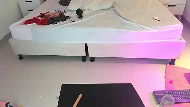 VanessaHard_as webcam