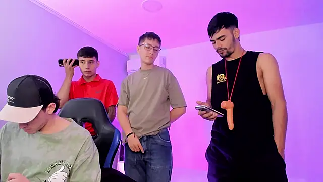 Handsomeboyss19 webcam