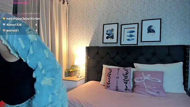 sophie__blare webcam