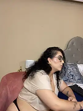 AlmaraRouge webcam