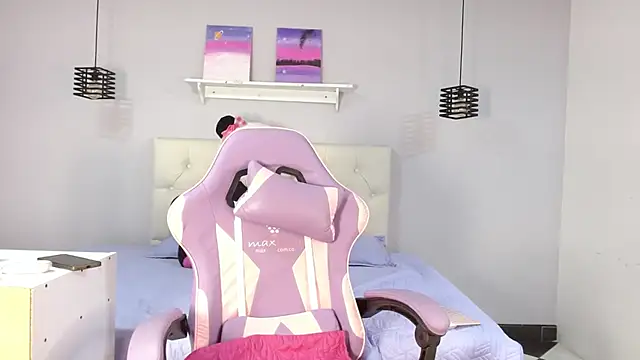 VelvetRosss webcam