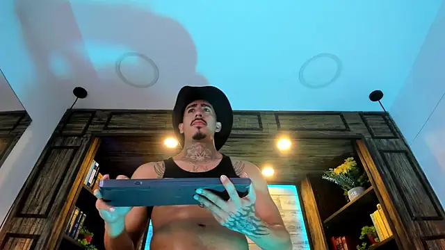 Donovan_Desmond webcam
