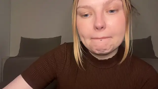 Ophelia_Ritz webcam