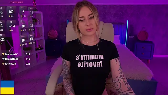 ArolinaNight webcam