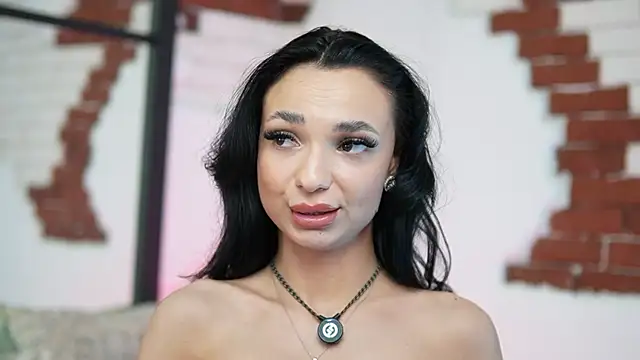 MaraJolie webcam