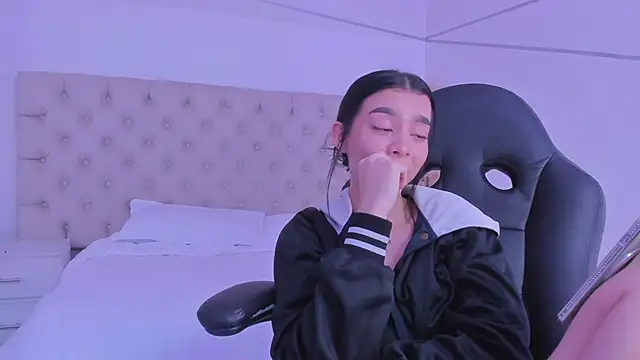 MelCherry webcam