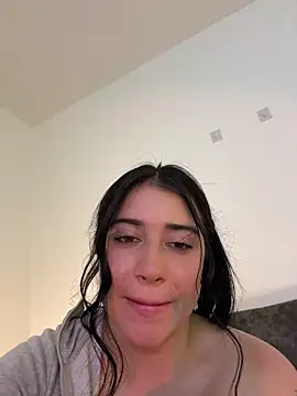 KallyMyller1 webcam
