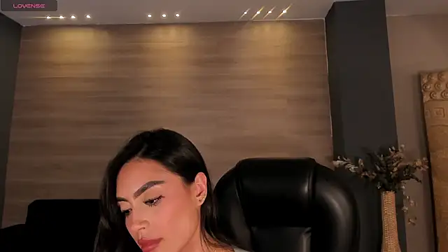 JadeEvansX webcam