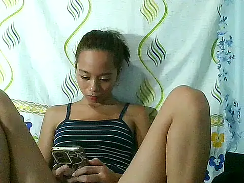Asianpinay_Skinny1818 webcam