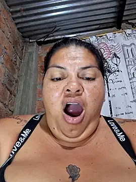 Juli_Powl webcam