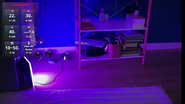 mari_grey webcam