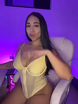 nyna_1 live sex cam